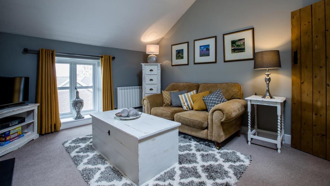 Broadrock Accommodation - Clock Cottage Chepstow Bagian luar foto
